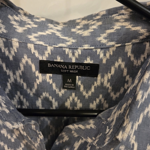 Banana Republic Soft-Wash Ikat Chambray Shirt - Picture 5 of 5